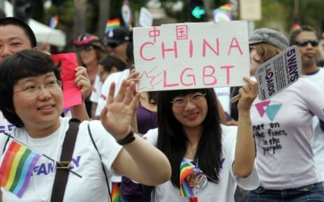 Gia đình ở Trung Quốc thay đổi cách nhìn nhận về xu hướng tình dục