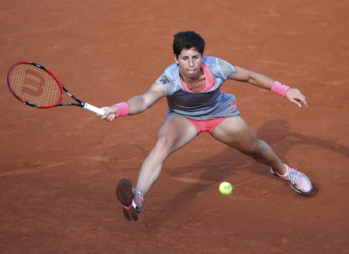 Tay vợt nữ Carla Suarez Navarro tham gia tranh tài tại Roland Garros 2021
