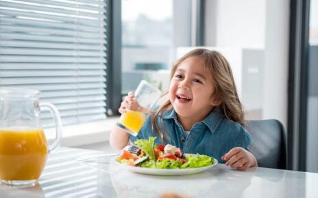 Trẻ muốn tăng chiều cao nên bổ sung những loại thực phẩm nào?